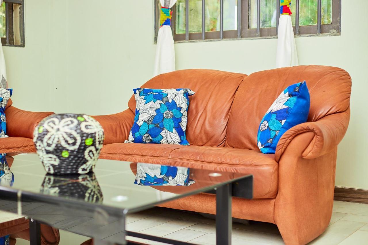 Indigo Cottage And Apartment Kumasi Exterior foto