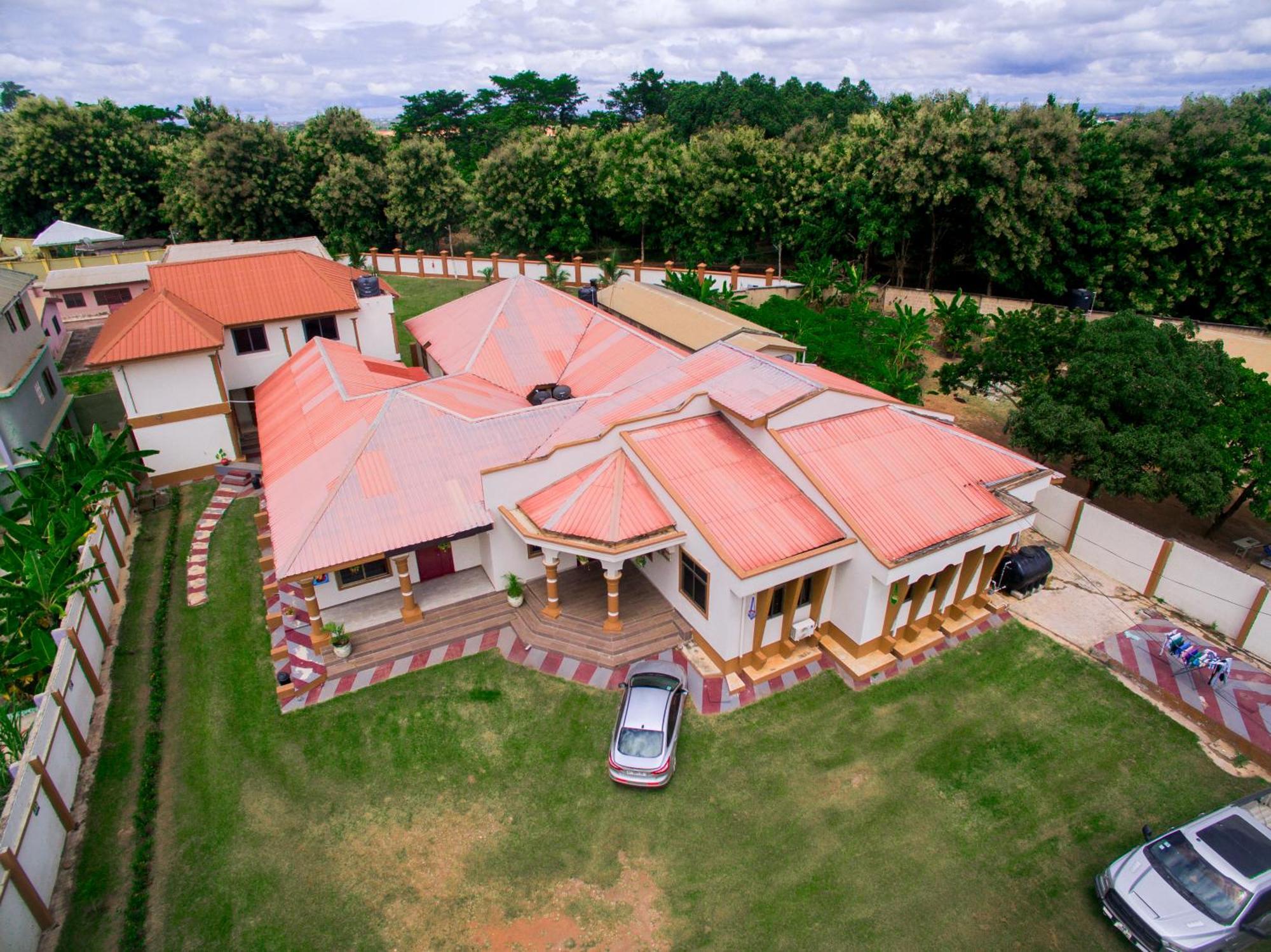 Indigo Cottage And Apartment Kumasi Exterior foto